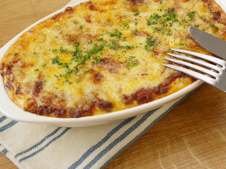 簡単 濃厚 とろっとモチモチ 餃子の皮でラザニア Macaroni 簡単 濃厚 とろっとモチモチ 餃子の皮でラザニア Macaroni