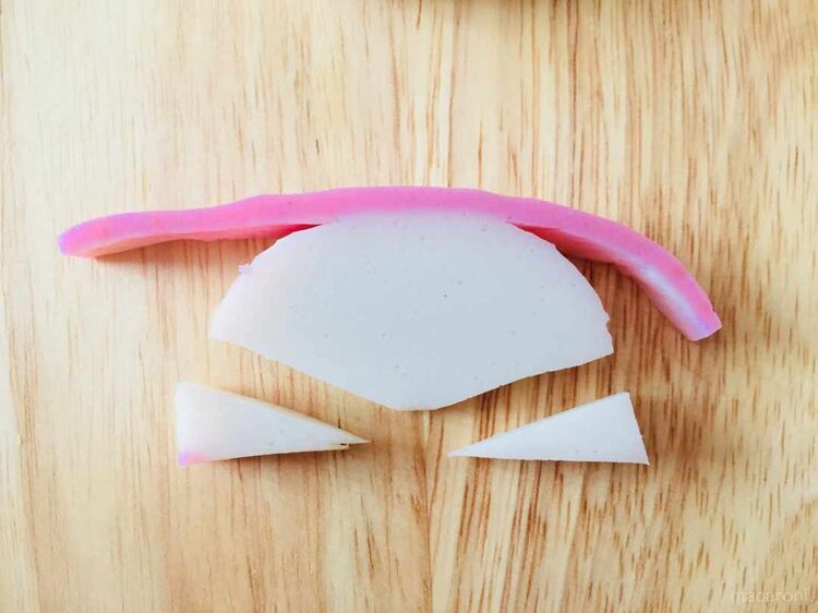 わんダフルなお正月を!簡単「わんこかまぼこ」でみんな大喜び♪の画像