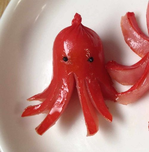 笑みがこぼれる 大小２つの タコさんウインナー の作り方 Macaroni