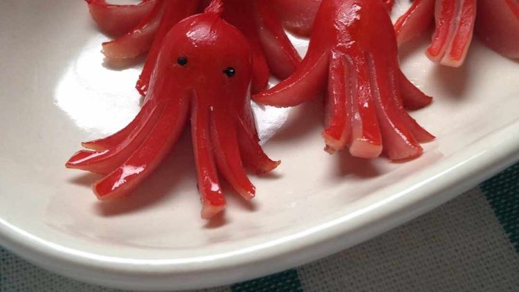 笑顔こぼれる 大小２つの タコさんウインナー の作り方 Macaroni