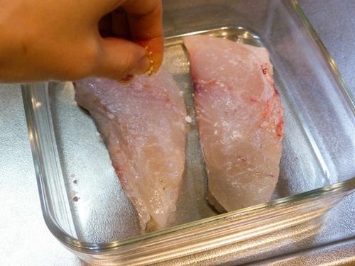 上手な 鯛の塩焼き の焼き方 フライパンでふっくら皮パリッ Macaroni