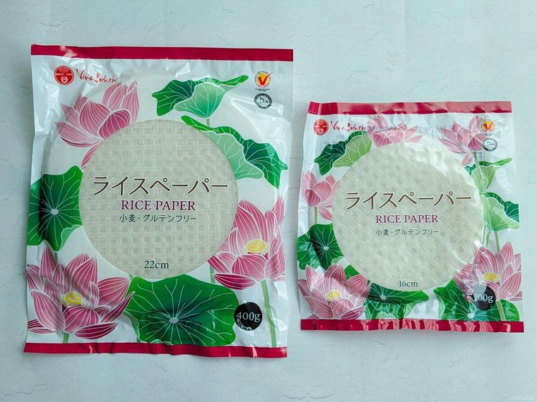 ライスペーパー2種類を並べたところ