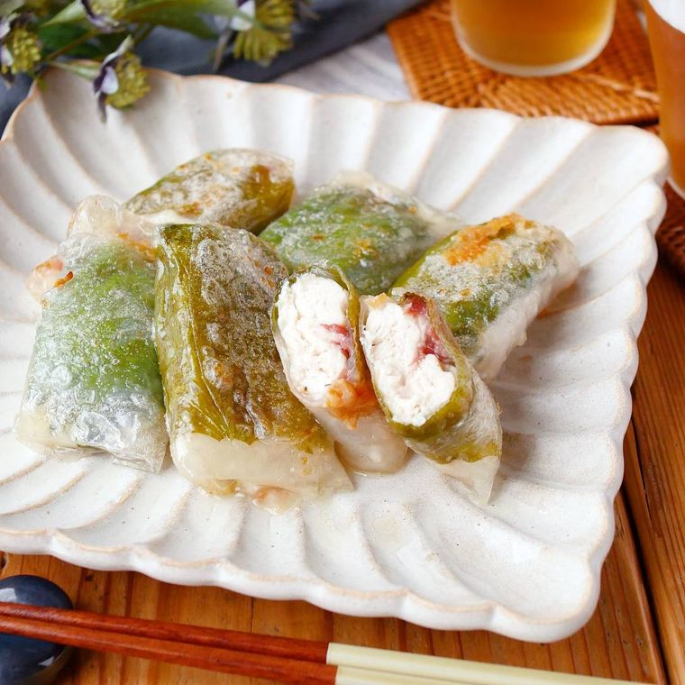 ライスペーパーで作った梅しそささみの包み焼き
