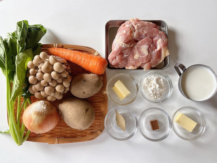 クリームシチューの材料