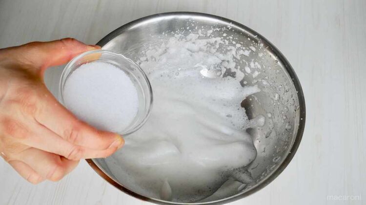 ソムリエ流で失敗しない⁉︎ 絶品マカロンの作り方&かわいいアレンジレシピの画像