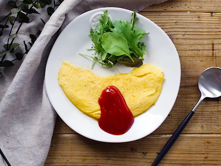 ふわとろ「オムレツ」の基本レシピ。スピード重視で失敗なし！ - macaroni