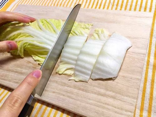 野菜ソムリエ監修。おいしさ倍増白菜の切り方4種類調理法別
