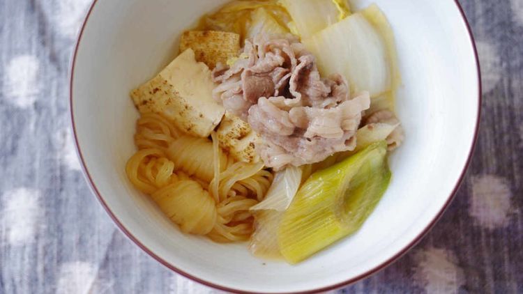 おすすめ献立案も すき焼き風煮 のレシピ 人気アレンジまとめ Macaroni おすすめ献立案も すき焼き風煮 のレシピ 人気アレンジまとめ Macaroni