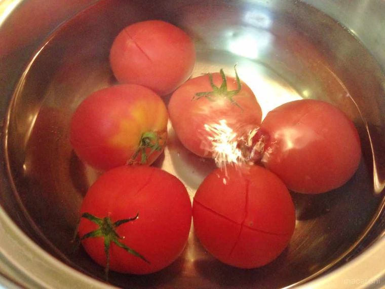 トマトジャム の基本の作り方 旬の時期や大量消費に Macaroni