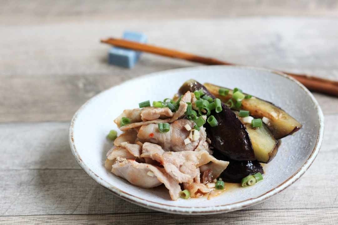 めんつゆで味しみ！豚バラとなすの焼きびたし