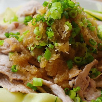 キノコとニンニクとオイルのスパゲッティーニ レシピ