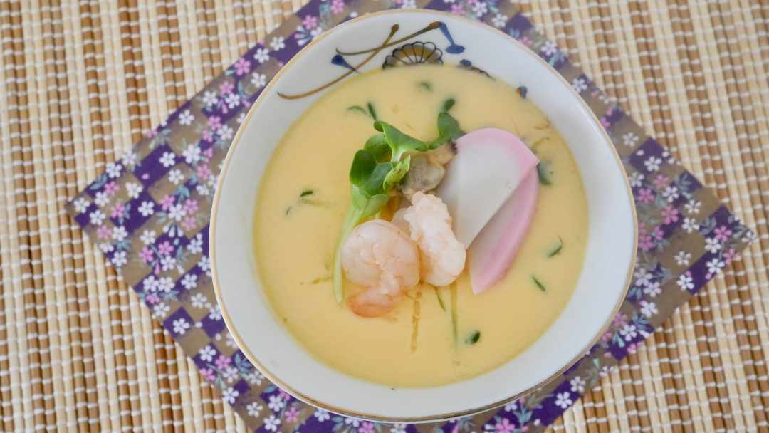 たまごソムリエが教える。究極のなめらか「茶碗蒸し」の作り方の画像