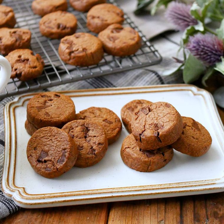 4. 型抜き不要。濃厚チョコクッキー