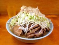 初心者必読ラーメン二郎の暗黙のルールとは注文方法や人気店舗なども
