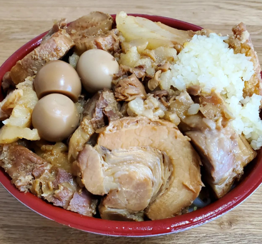 二郎系ラーメンそのもののビジュアルのダイ二郎