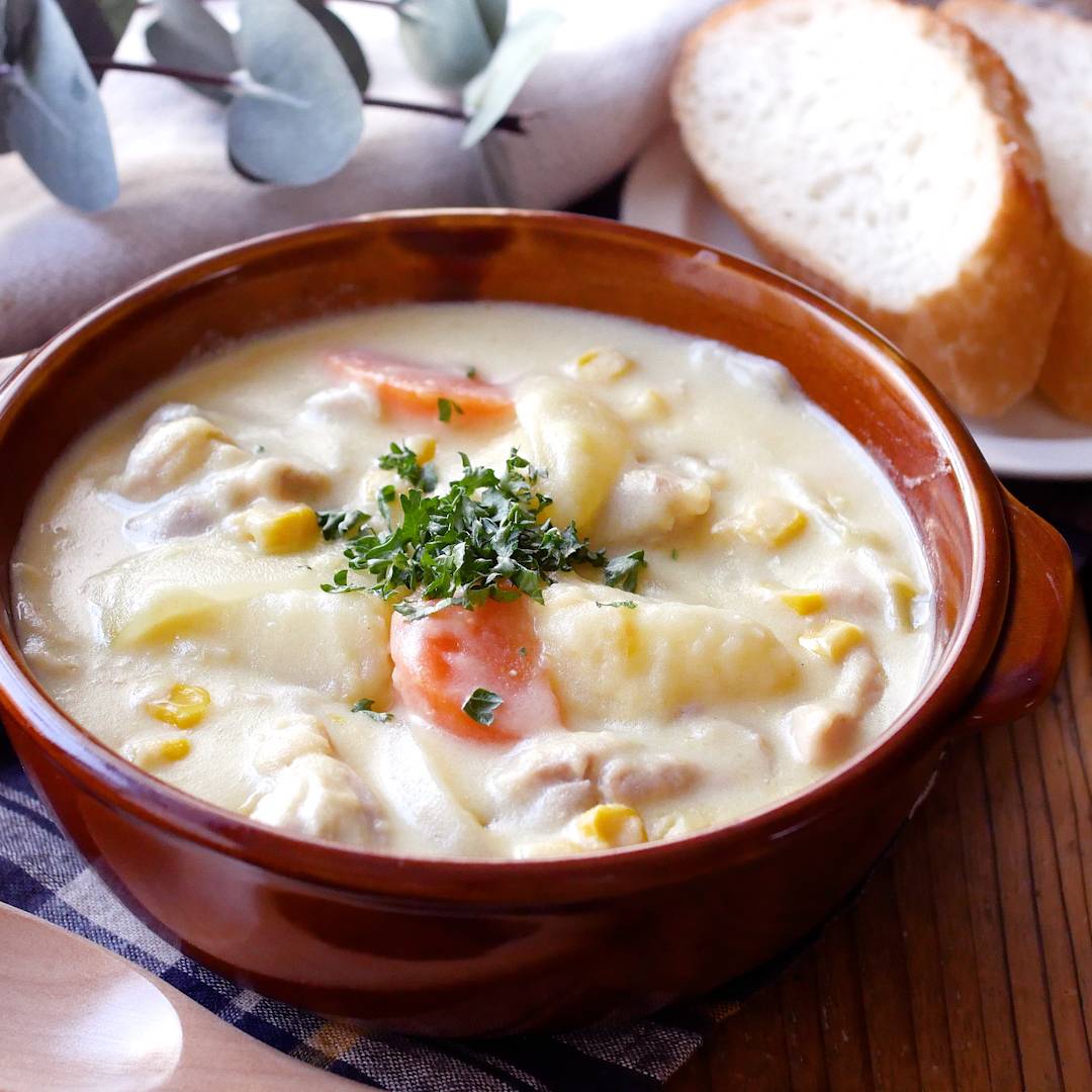 王道から変わり種まで！クリームシチューの具材と切り方、レシピ5選 (5