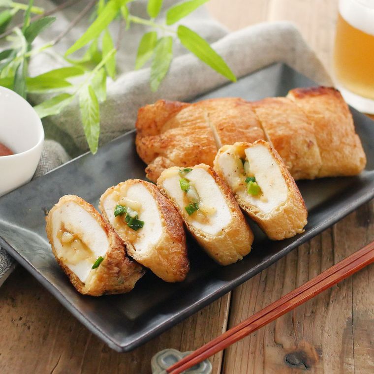 皿に盛られたはんぺんのねぎ味噌きつね焼き