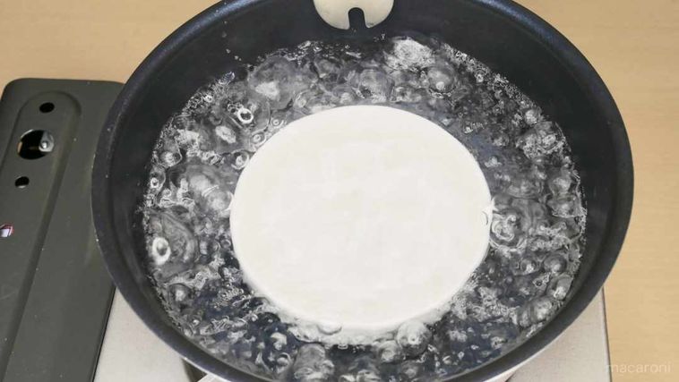 たまごソムリエが教える。究極の「ポーチドエッグ」の作り方の画像