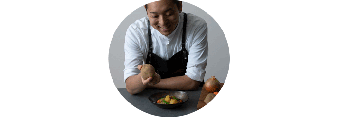 田村浩二シェフが作る なめらか卵の焼かないオムライス Macaroni