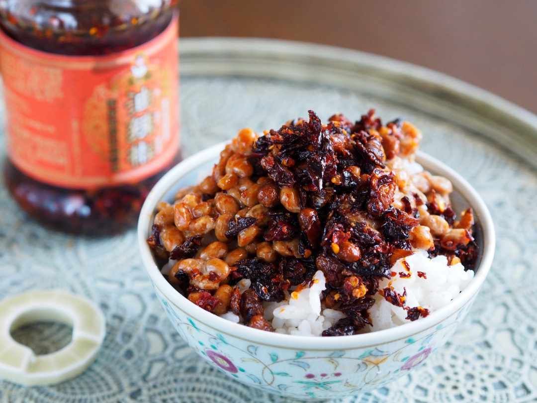 元祖食べるラー油 業務スーパーのラー油は 本気のごはん泥棒 だった Macaroni