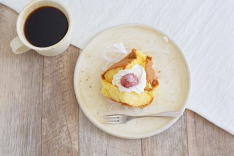 まるでショートケーキ!ローソンに「ふわふ〜わ」すぎる新作スイーツが登場の画像