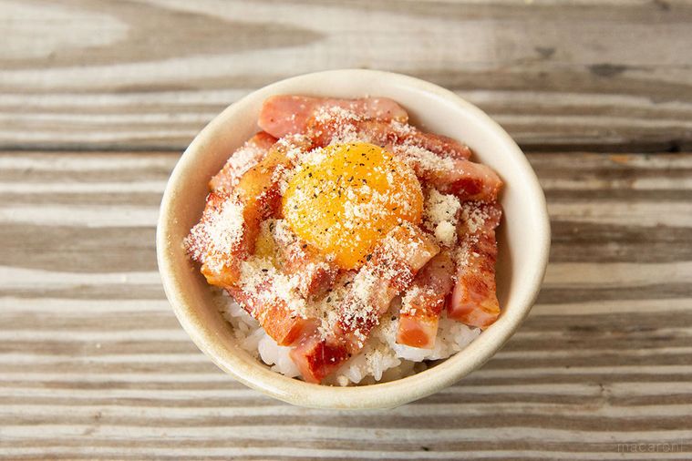 卵かけごはん好きの編集部員が食べている、7つの外さないTKGアレンジの画像