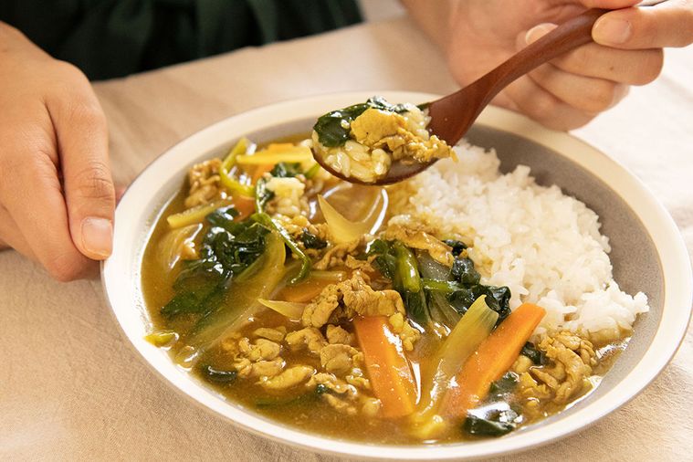 料理好きスタッフの家カレー!トムヤムや蕎麦屋風など6つの味をご紹介の画像