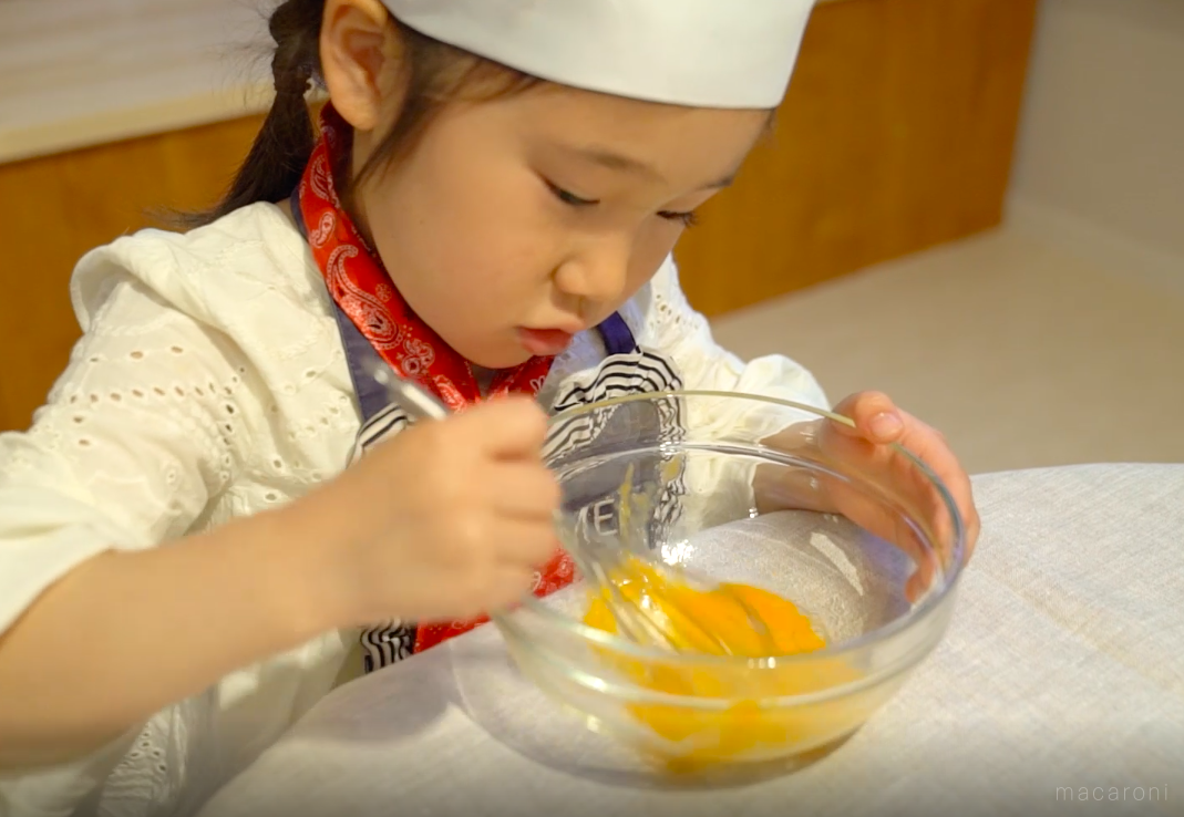 目玉がギョロリ♪子どもが作る、宇宙人ドーナツ【ひとりでできたよ vol.9】の画像