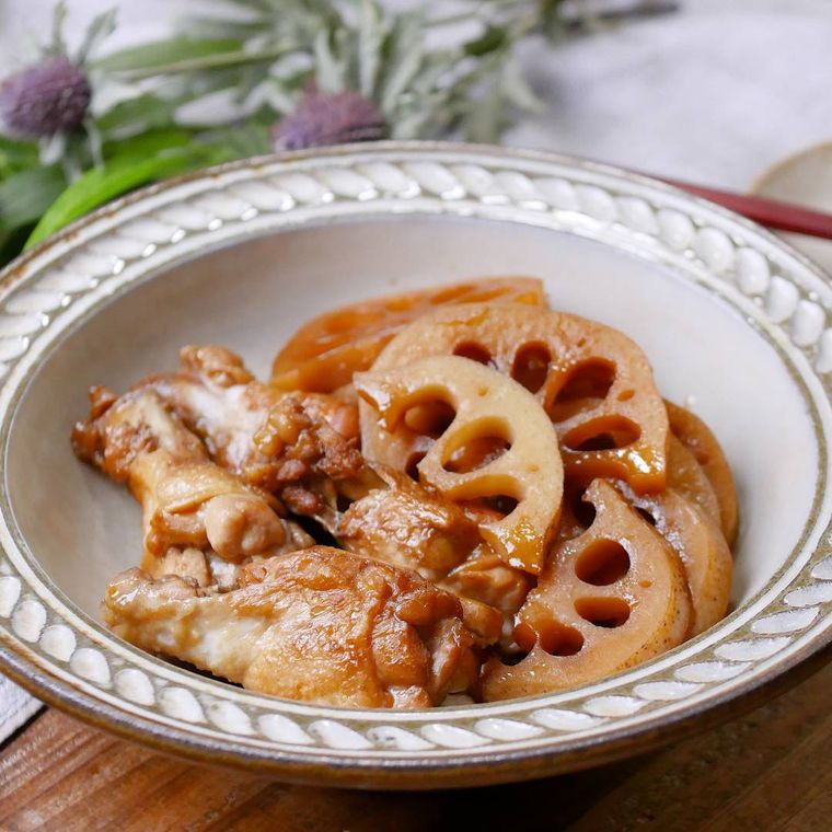 ポン酢で味決まる手羽元れんこんのポン酢煮