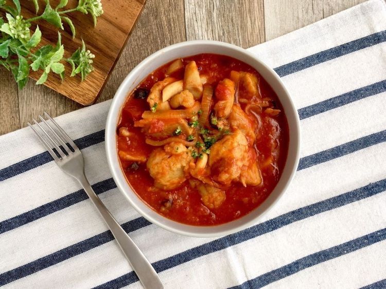 ふっくらやわらか 簡単 鶏肉のトマト煮 の作り方 副菜レシピ5選 Macaroni