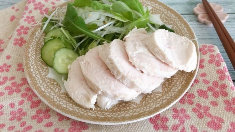 自家製 鶏ハム の作り方を伝授 アレンジレシピ Macaroni
