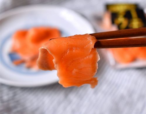 業務スーパーの冷凍刺身 サーモントラウト で作る贅沢ごはん Macaroni