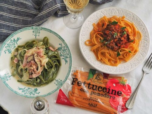 これからの季節に カルディ 2色のフェットチーネ で華やかごはん Macaroni