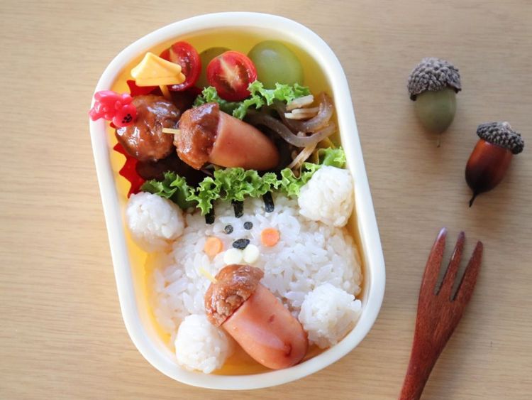 カンタンに可愛くできた 秋のキャラ弁 リスとどんぐりの弁当 の作り方 Macaroni
