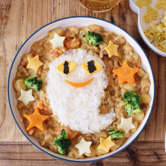 子どもが大喜び♪ひと工夫で簡単「おばけカレー」 - macaroni