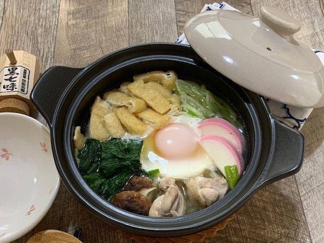 ひとり鍋にも♪ 白だしで作る「鍋焼きうどん」レシピ・作り方 - macaroni