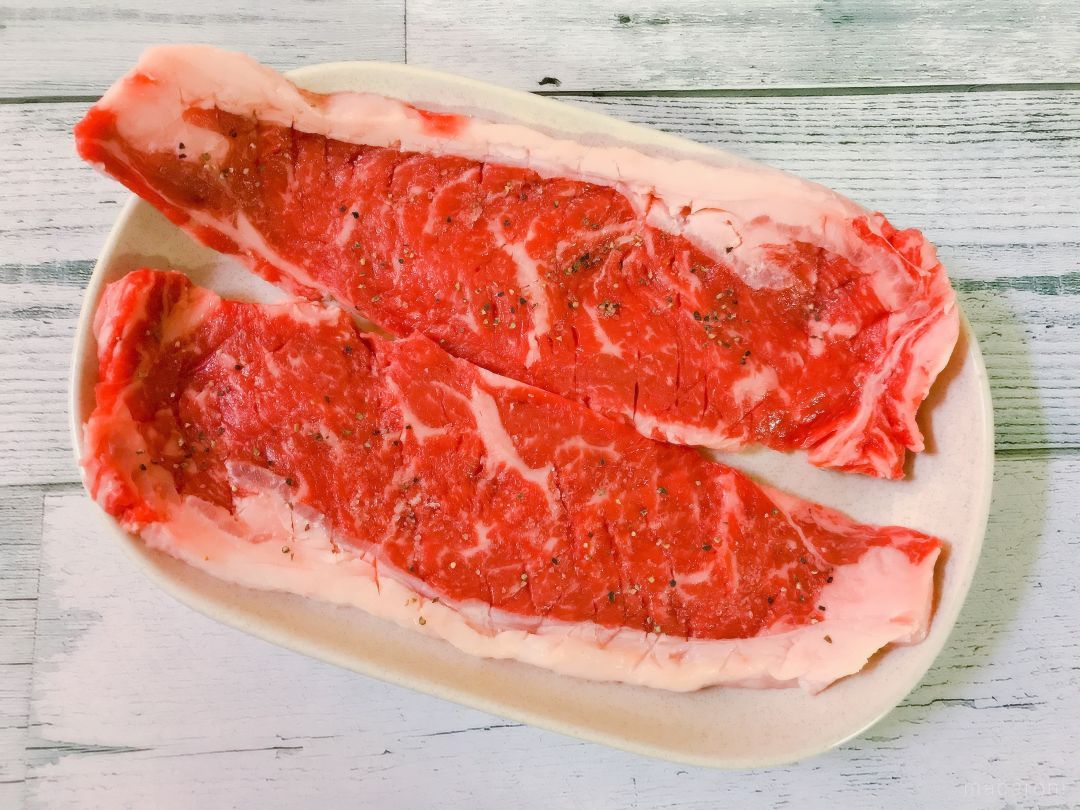 【サーロインステーキの焼き方】シンプルでおいしい焼き方のコツの画像