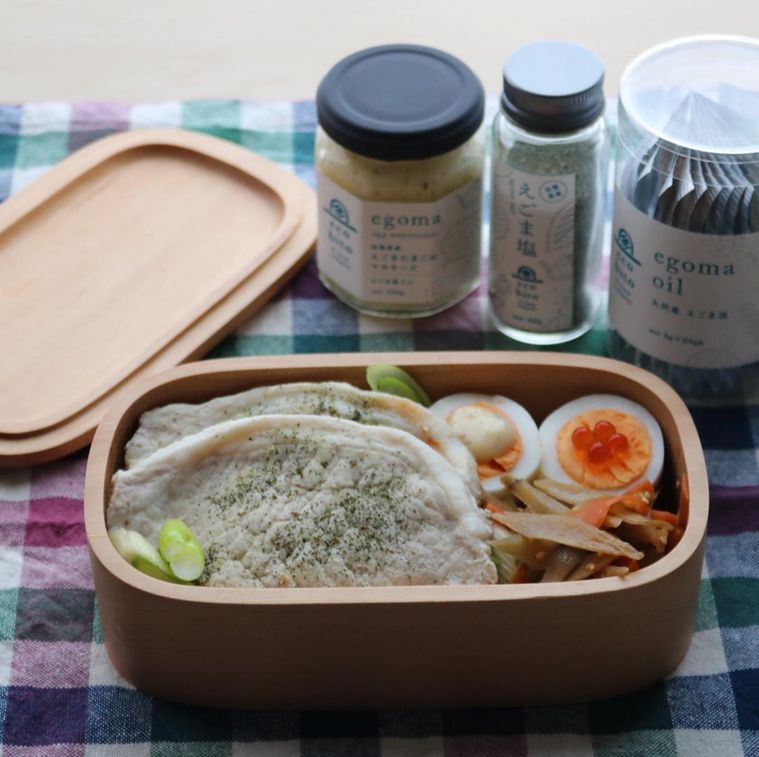 いつもの料理にプラス。「えごま調味料セット」 の使用レポ【マカロニお試し隊 vol.19】の画像