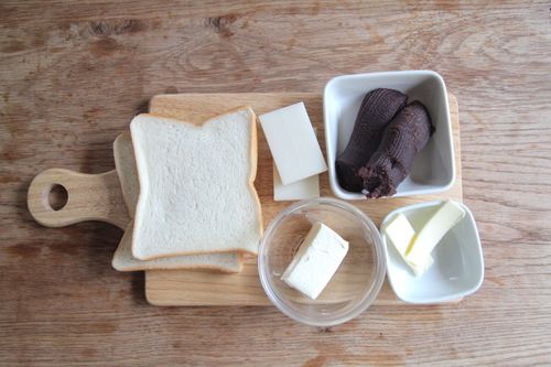 年始に食べたい黄金甘味 あんもちバターのホットサンド Macaroni