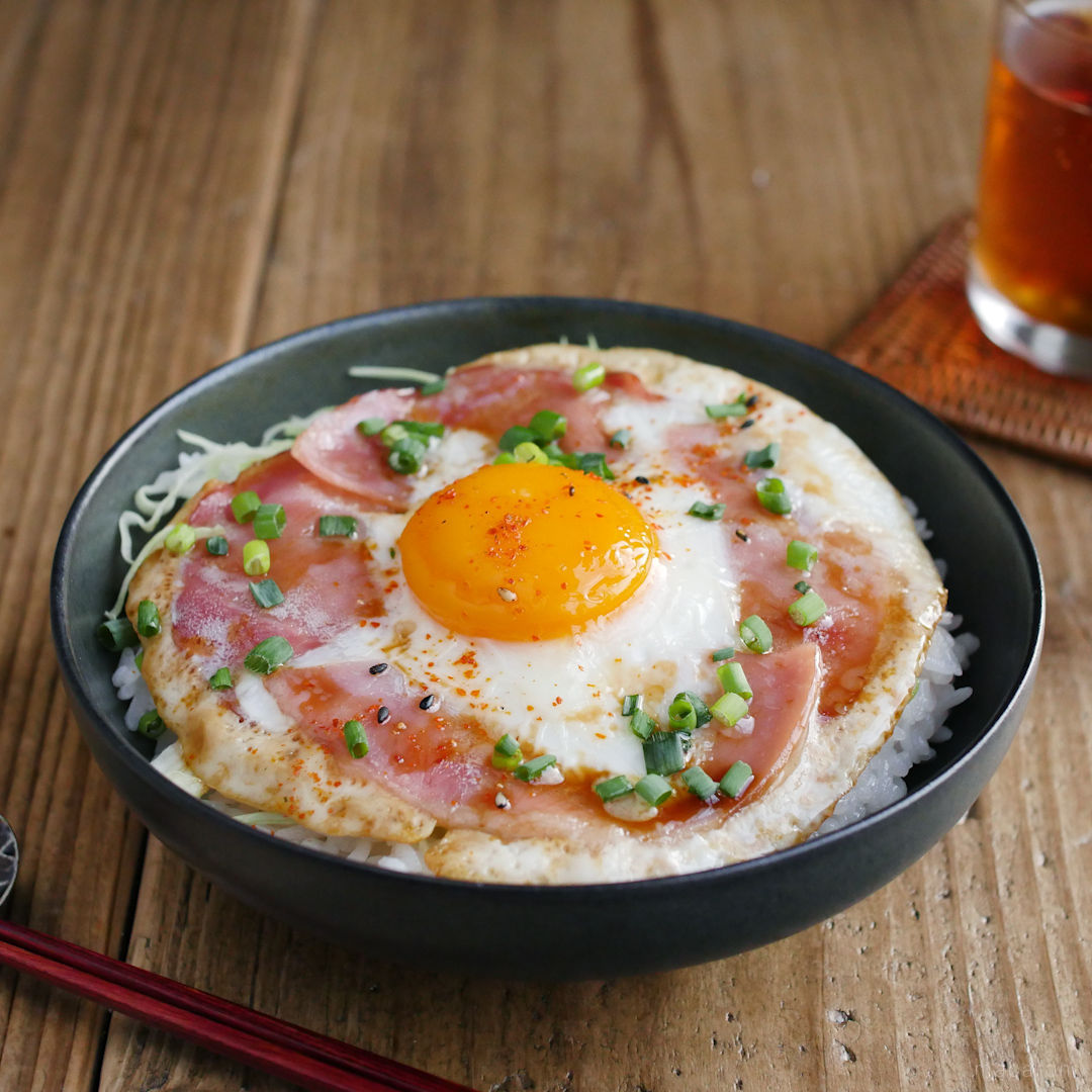 とにかくごはんが止まらない！最新「丼」レシピ集 - macaroni