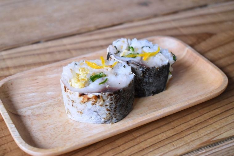 華やかなのに意外と簡単。大人も嬉しい「4つの寿司弁当」アイデアの画像