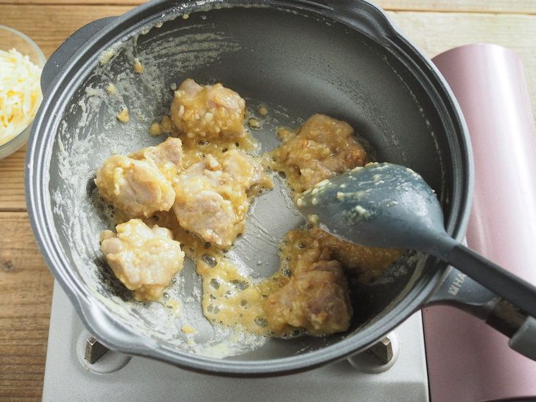 松屋の定食で話題沸騰!注目のジョージア料理「シュクメルリ」を完全再現の画像