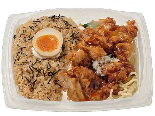 大盛りごはん 半熟煮玉子めしと油淋鶏