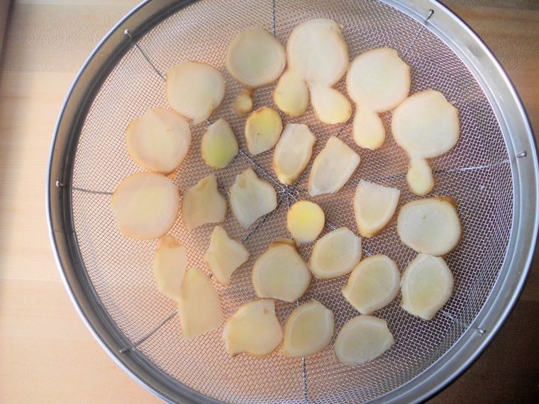 おうちで簡単 乾燥生姜 の作り方 活用レシピ5選 2ページ目 Macaroni