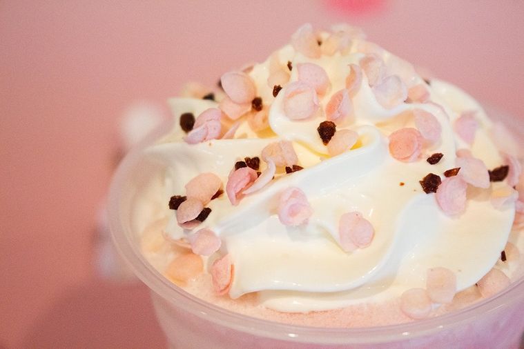 飲めるのは11日間!スターバックス新作「さくら ミルクプリン フラペチーノ®︎」の味は…の画像