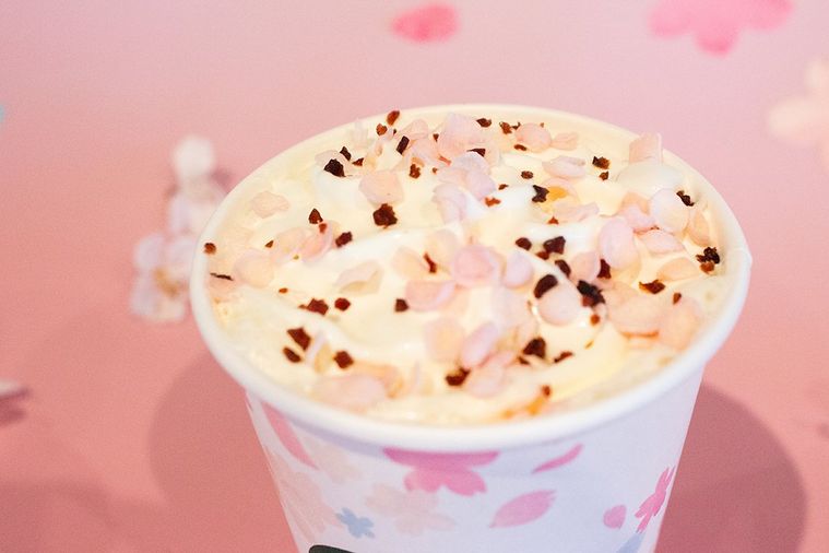 飲めるのは11日間!スターバックス新作「さくら ミルクプリン フラペチーノ®︎」の味は…の画像