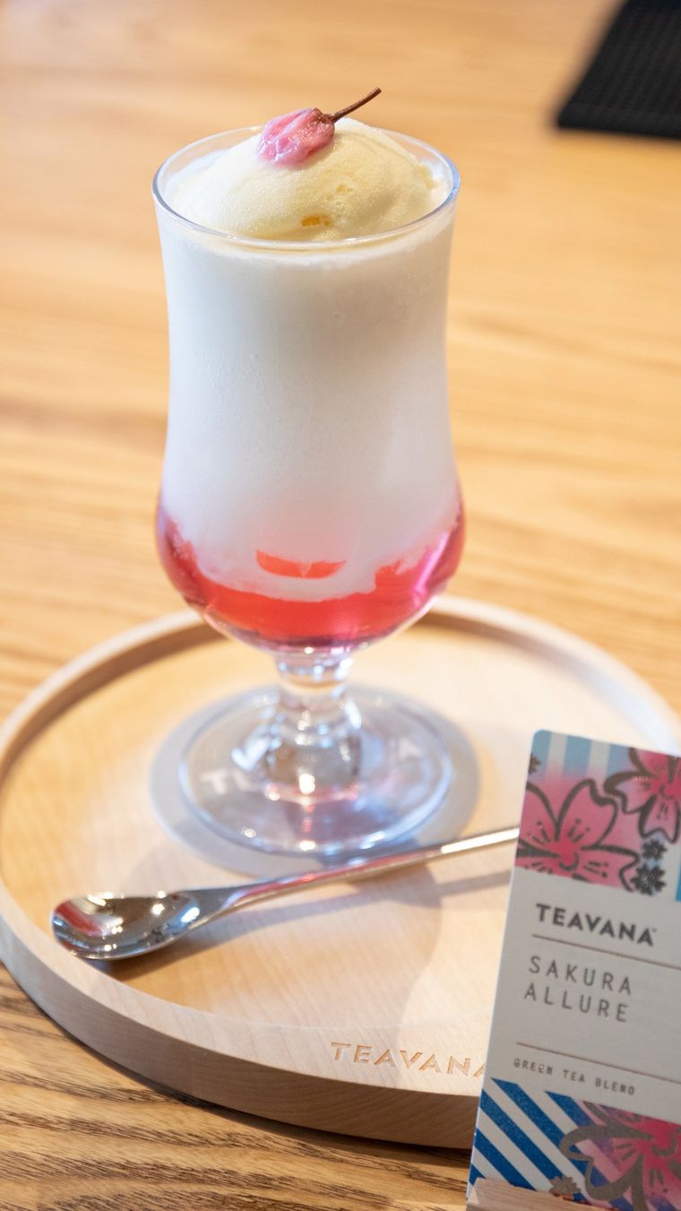 スタバ「ロースタリー東京」が1周年!記念メニューを最速レビューの画像