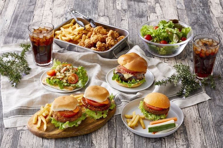 お肉は一切使いません!イケアで「べジ&ミートバーガーフェア」が開催の画像