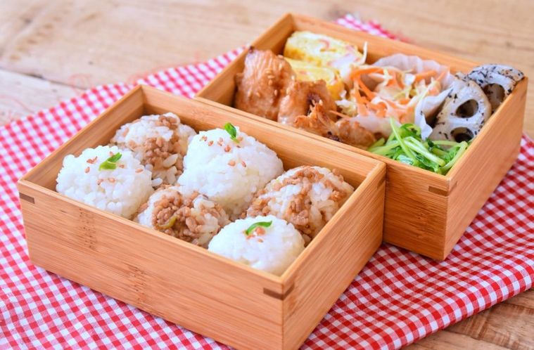 主婦のリアル記録!「一週間600円」のお弁当献立リストの画像