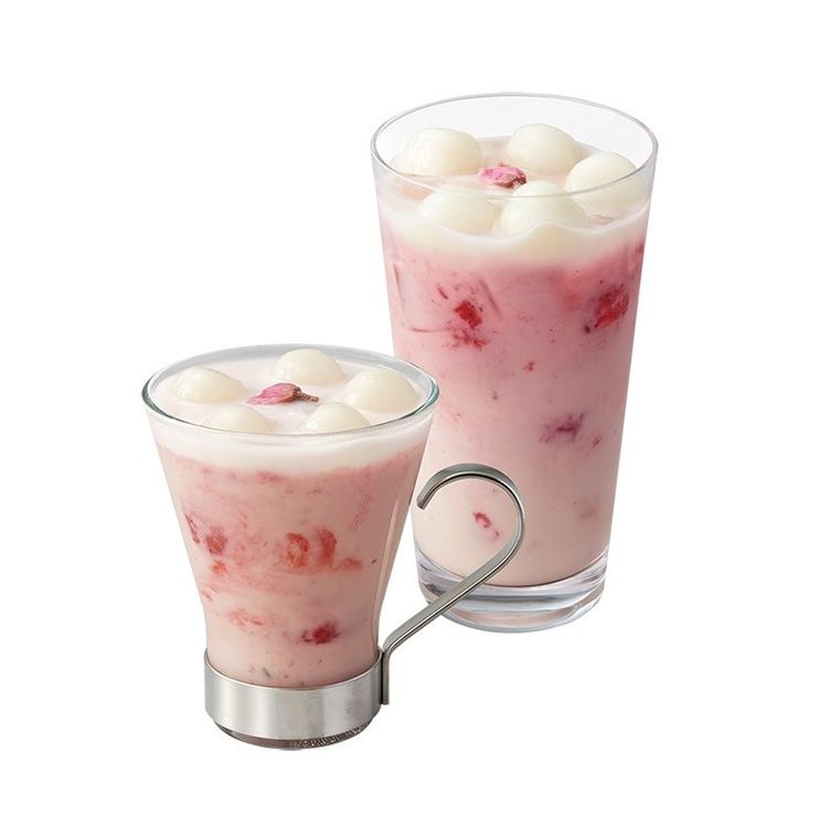 桜&いちごのコラボ!ナナズグリーンティーに春めくメニューが登場の画像